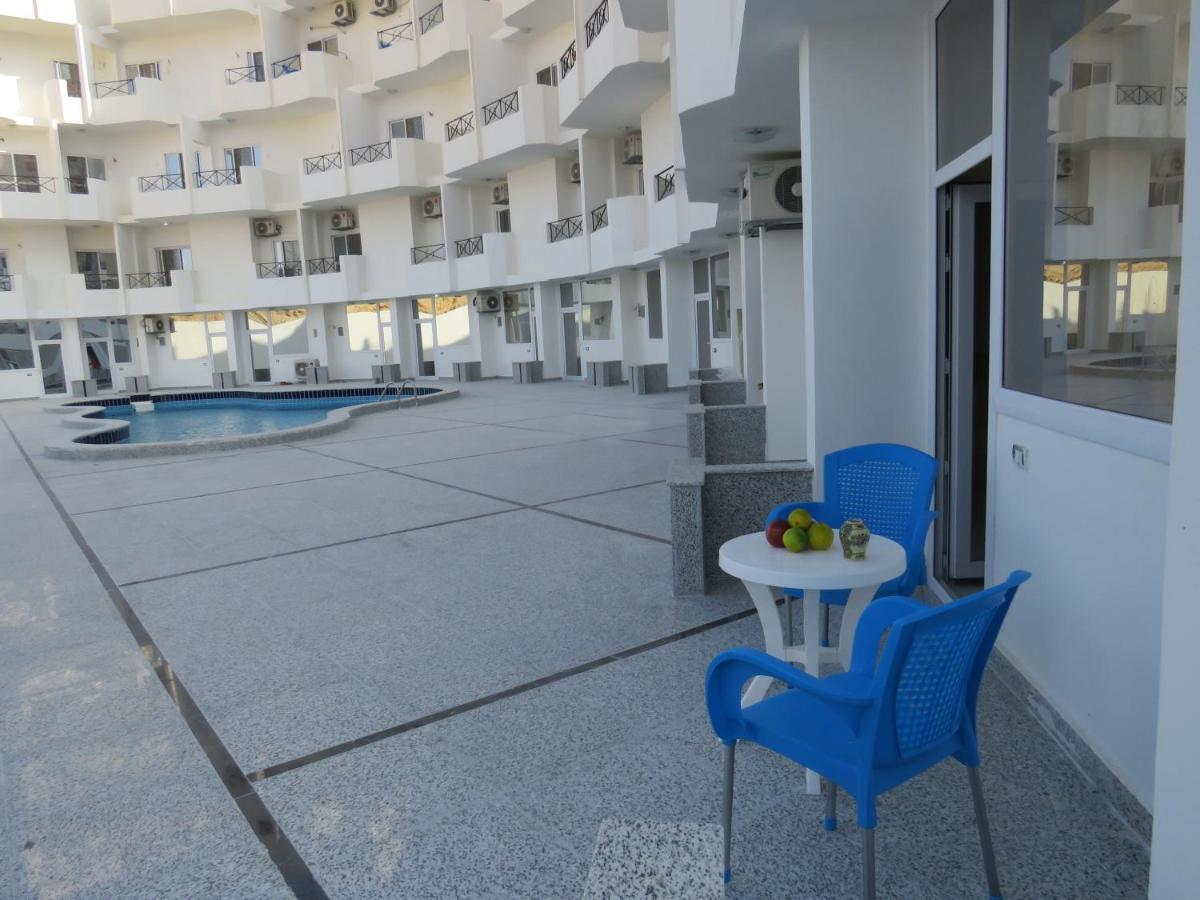 Apartment Dolcezza Near The Sea Redsealine ฮูร์กาดา ภายนอก รูปภาพ