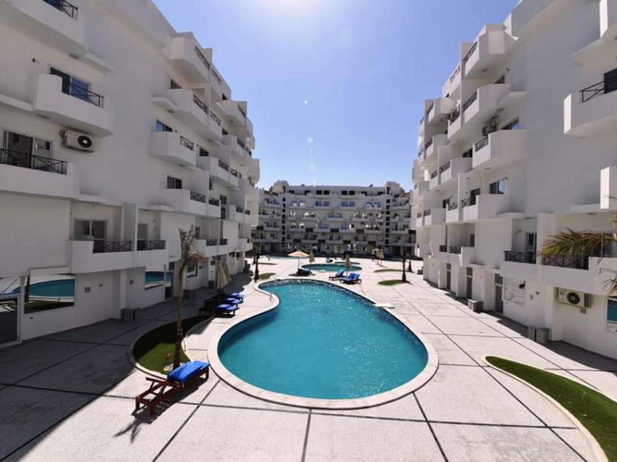 Apartment Dolcezza Near The Sea Redsealine ฮูร์กาดา ภายนอก รูปภาพ