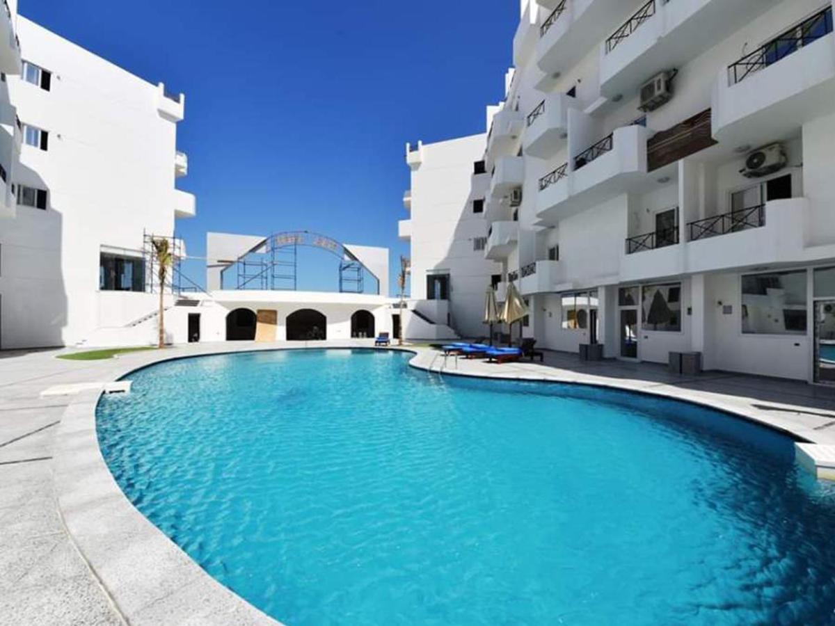 Apartment Dolcezza Near The Sea Redsealine ฮูร์กาดา ภายนอก รูปภาพ