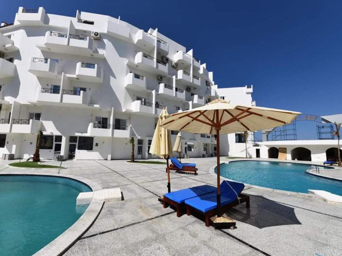 Apartment Dolcezza Near The Sea Redsealine ฮูร์กาดา ภายนอก รูปภาพ