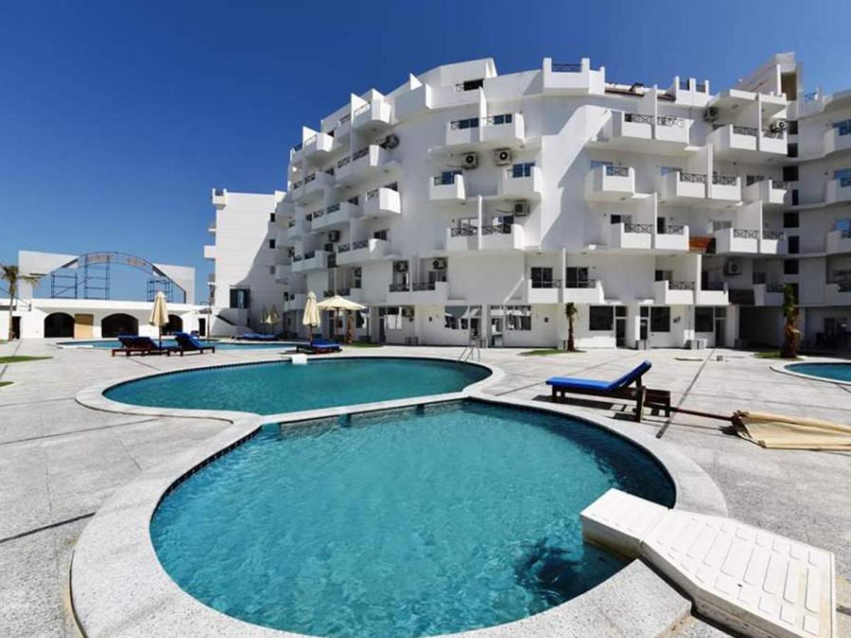 Apartment Dolcezza Near The Sea Redsealine ฮูร์กาดา ภายนอก รูปภาพ